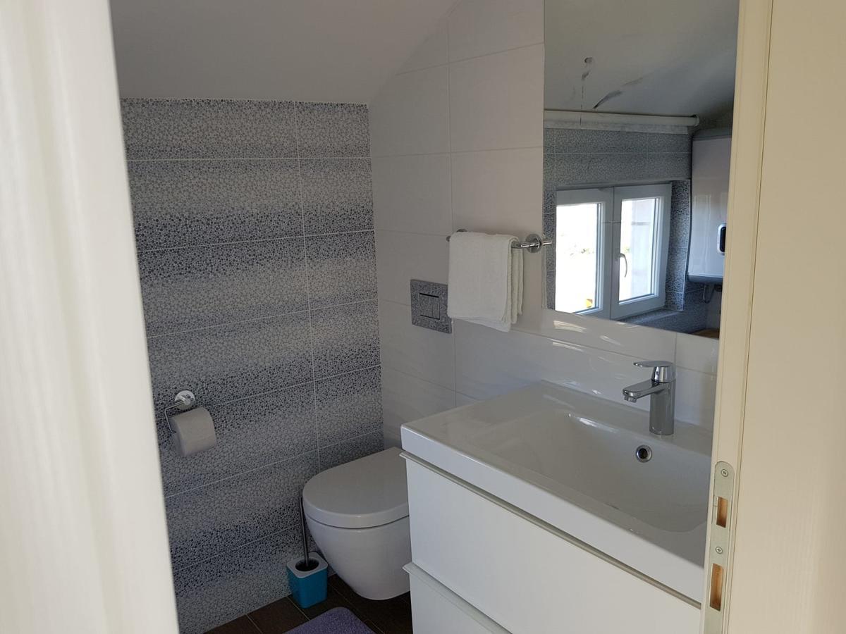 Apartments Lolita Bol Kültér fotó